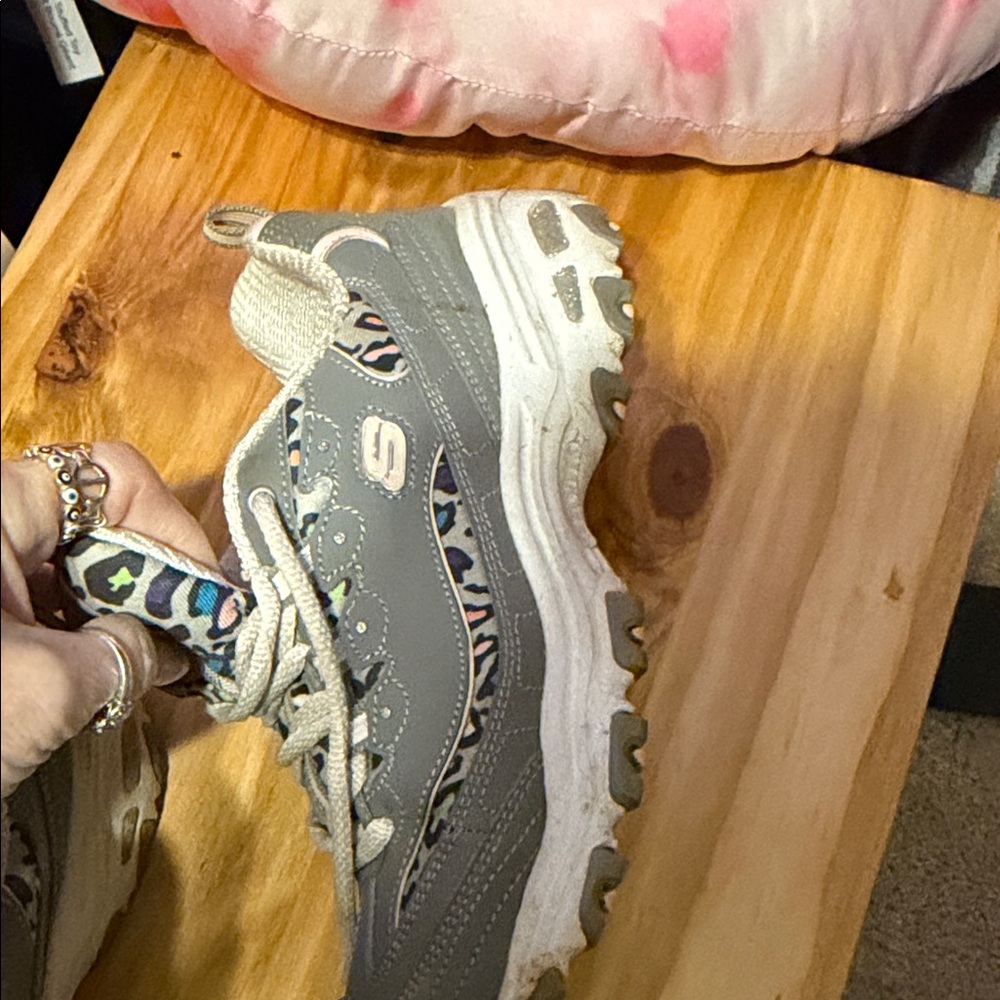 Skechers Kids' Gray Sneakers with Leopard Print - Picture 4 of 6